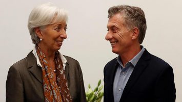Christine Lagarde, directora gerente del FMI, junto al presidente de Argentina, Mauricio Macri.
