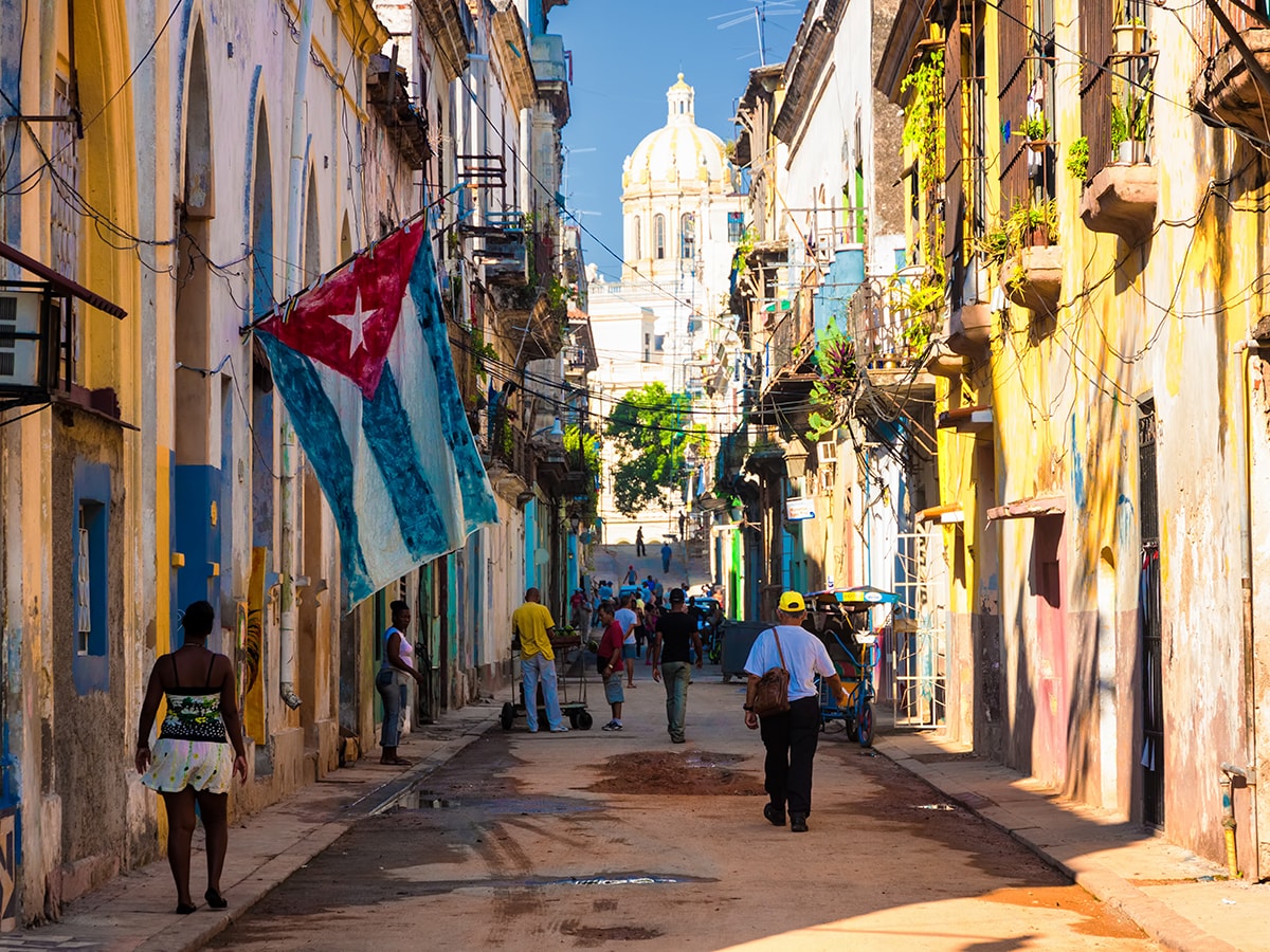 Las exportaciones de España a Cuba van desde bienes de equipo hasta alimentos y bienes de consumo.