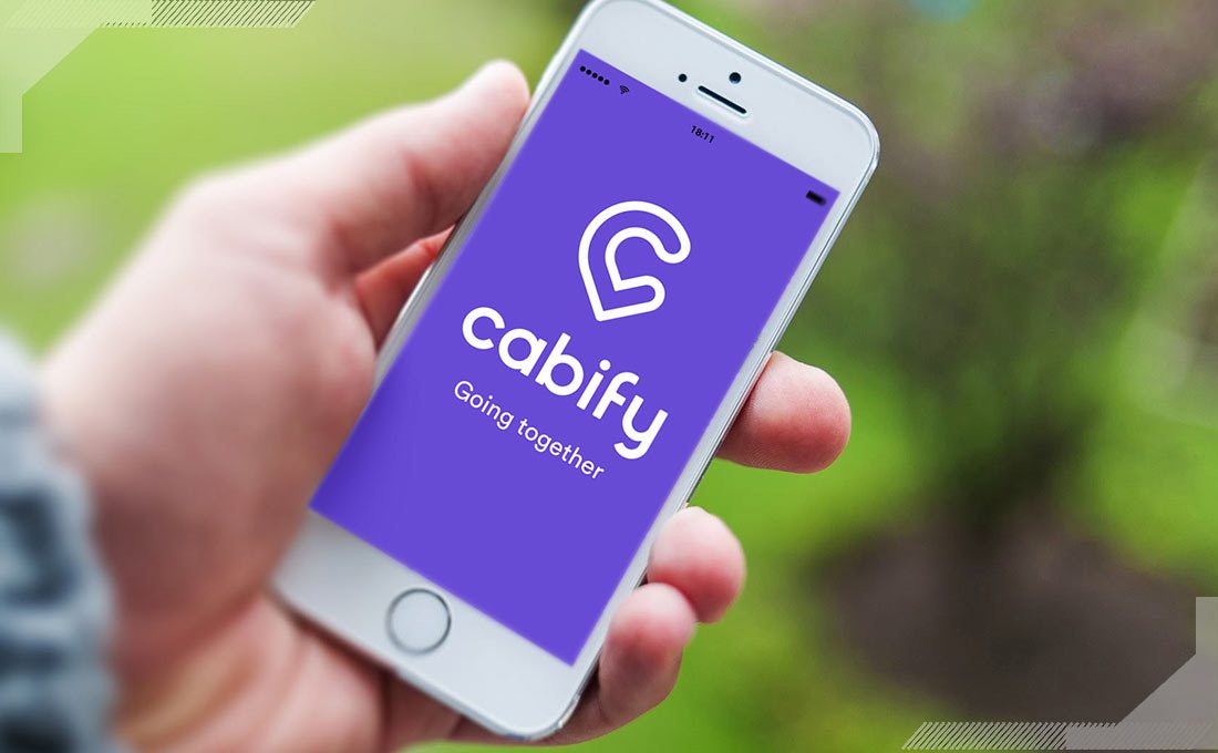 Uber y Cabify deberán registrar todos los servicios de transporte que contraten.