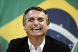 Bolsonaro sostiene que la reforma del sistema de pensiones no debe pensarse únicamente con base en números sino, también teniendo en cuenta "el corazón".