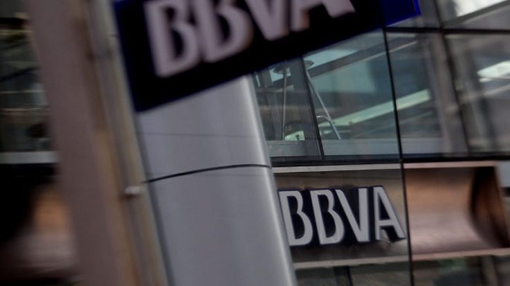 El BBVA venderá por 1.850 millones de euros el 68,19% de su filial en Chile a Scotiabank.