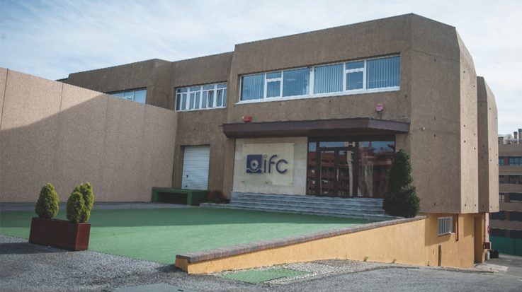 La sede de Industrial Farmacéutica Cantabria (IFC).