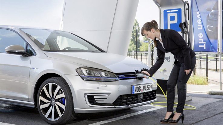 El Plan Movea ha otorgado unos 202.196 euros para la instalación de puntos de recarga para coches eléctricos.
