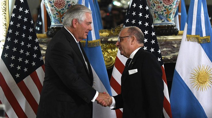 Rex Tillerson, secretario de Estado de Estados Unidos, y Jorge Faurie, canciller de Argentina.