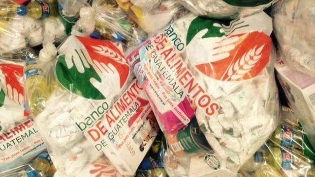 El Banco de Alimentos de Guatemala recibió colaboración de empresas y organizaciones como: Bimbo, Nestlé, Kellogg's, FAO, entre otros.