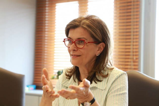 Rania Antonopoulou, exministra de Empleo de Grecia.