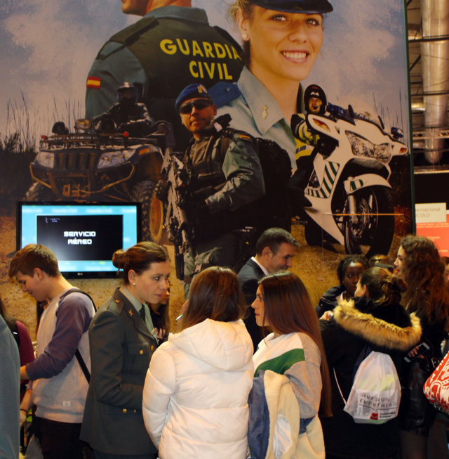 España ofertará 2.200 vacantes para el cuerpo de Guardia Civil, 450 son para promoción interna y 150 para escala de oficiales.