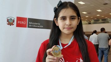Mónica Martínez Sánchez, medalla de oro en la Olimpiada Europea Femenina de Matemática.