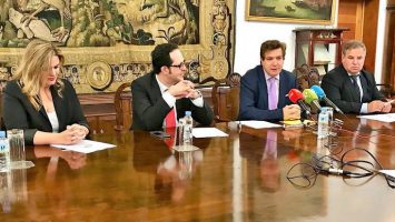 La Fundación Caja de Extremadura, Fundecyt y las Cámaras de Comercio de Cáceres y Badajoz se unen para fomentar la cultura emprendedora en Extremadura.