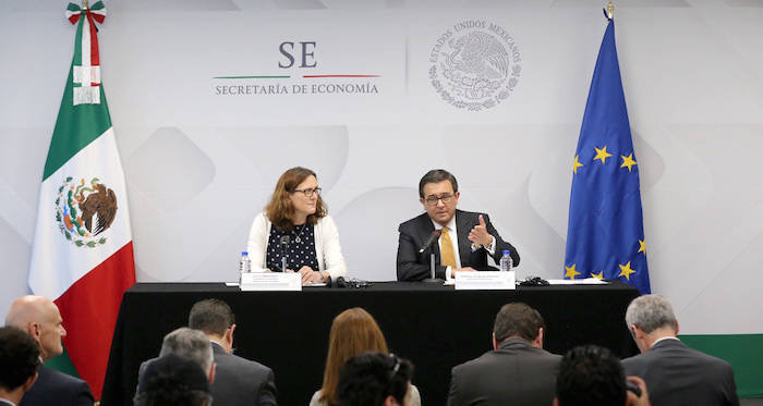 Cecilia Malmstrom, comisaria de Comercio en la Comisión Europea, y Ildefonso Guajardo, ministro de Economía de México.