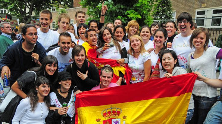 La población residente en España ha registrado un total de 46,6 millones de habitantes en 2017.