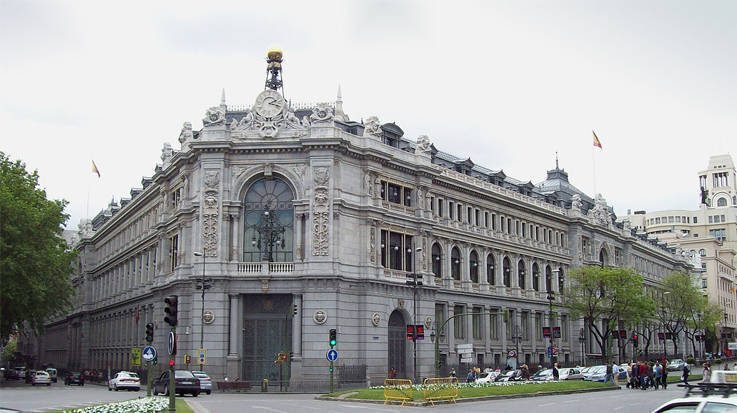 El Banco de España estima que la nueva reforma del IRFP generará una rebaja de 500 euros a los contribuyentes.