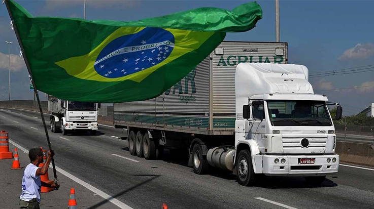 El Banco Central de Brasil señala una reducción de un punto porcentual en el PIB por las huelga de camioneros sufridas en el país.