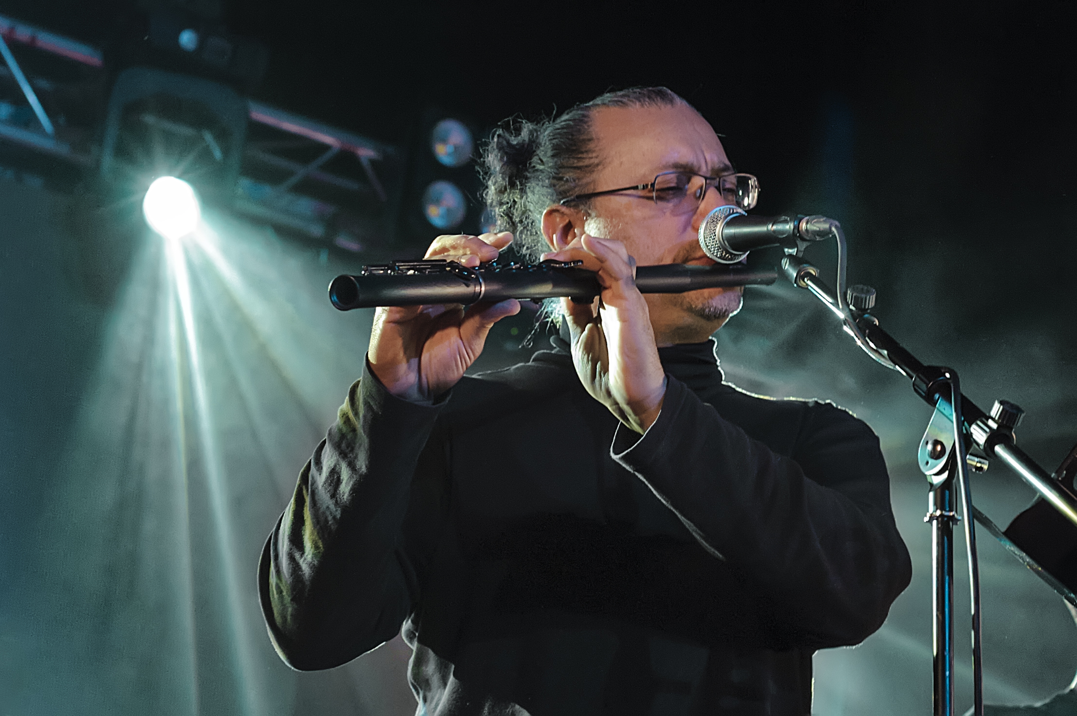 Omar Acosta, flautista invitado.