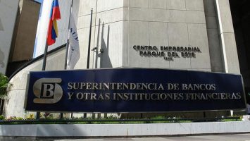 El Gobierno de Venezuela planea aumentar el control sobre su población a través de las instituciones bancarias.