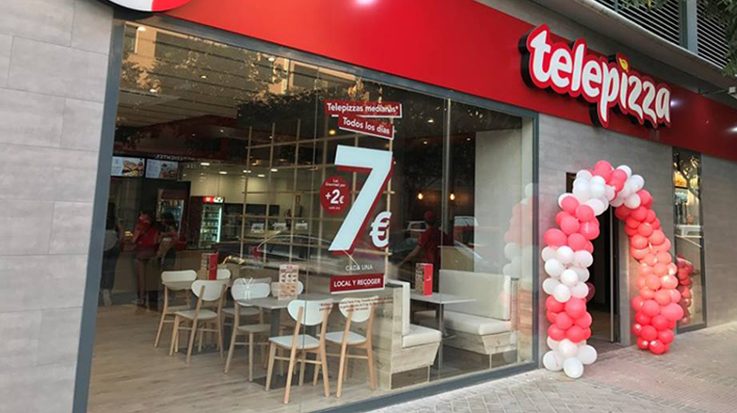 Telepizza compra a Pizza Hut en Ecuador y se convierte en el líder del mercado.