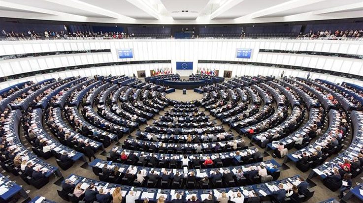 La Comisión Europea paraliza la ejecución del recurso interpuesto contra España ante el Tribunal de Justicia de la UE.