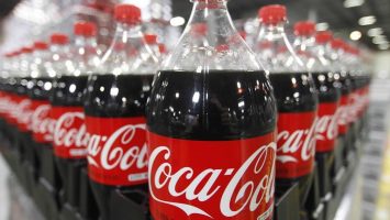 Coca-Cola frena el ERTE y mantendrá todos los empleos