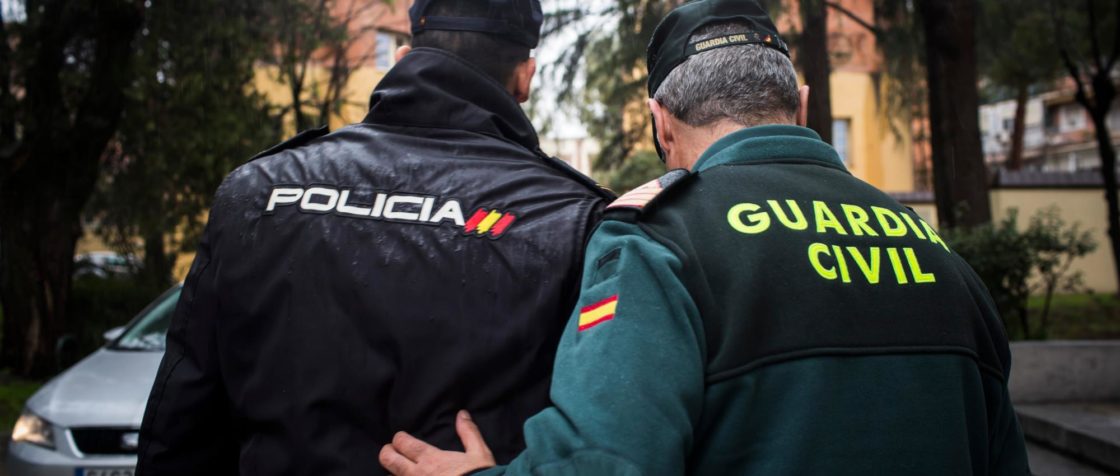 policías y guardias civiles