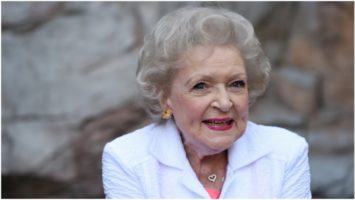 Betty White cumple 99 años con una carrera llena de éxitos