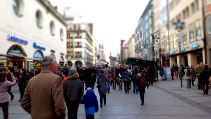 comercios en calles peatonales