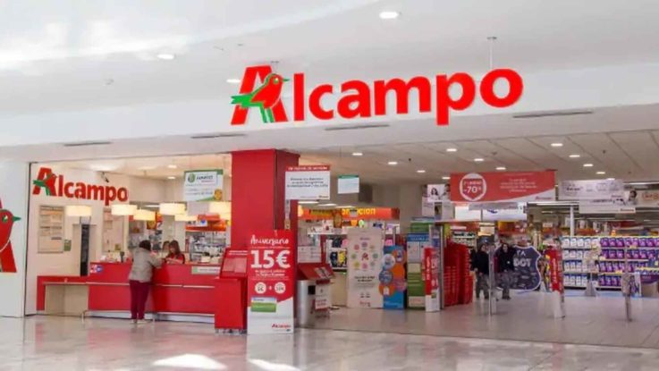 Alcampo busca empleados para la campaña de navidad