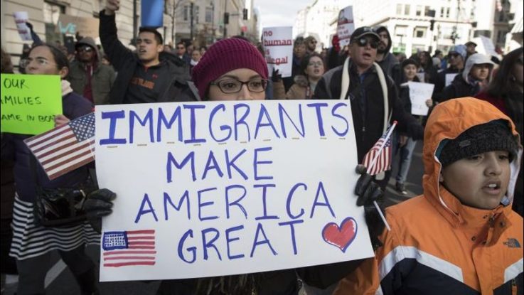 Las 12 organizaciones que ayudan a los inmigrantes en USA